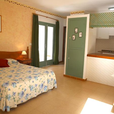 Apartamentos Mar Y Sal La Savina  Exterior foto
